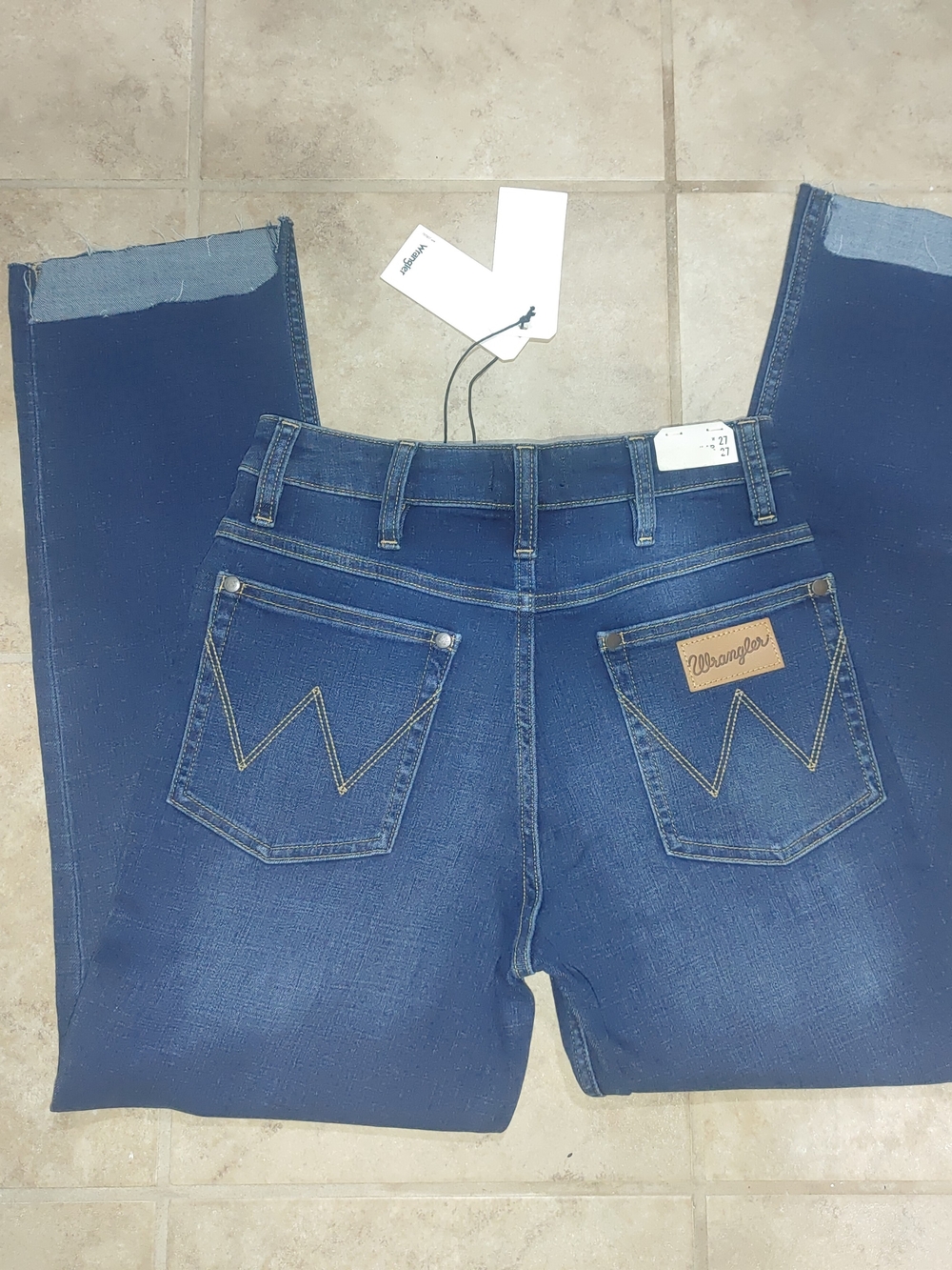 Wrangler Women's Heritage Crop Dark Blue Jeans